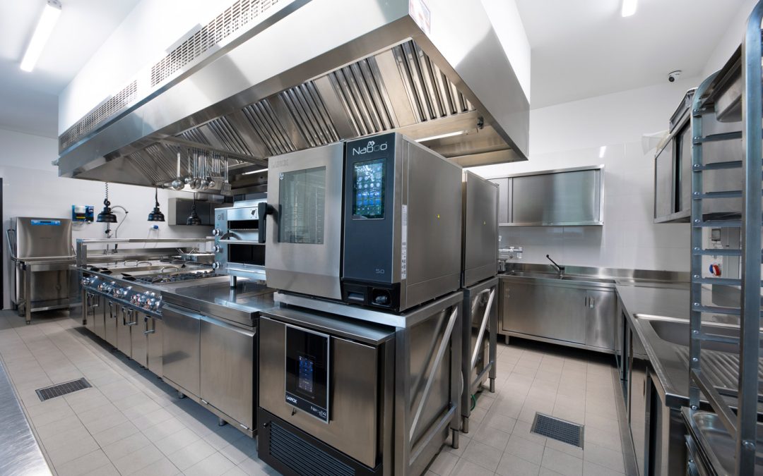 Cucina ristorante – progettazione e realizzazione impianto professionale